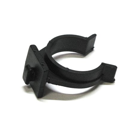 Клипса для цоколя